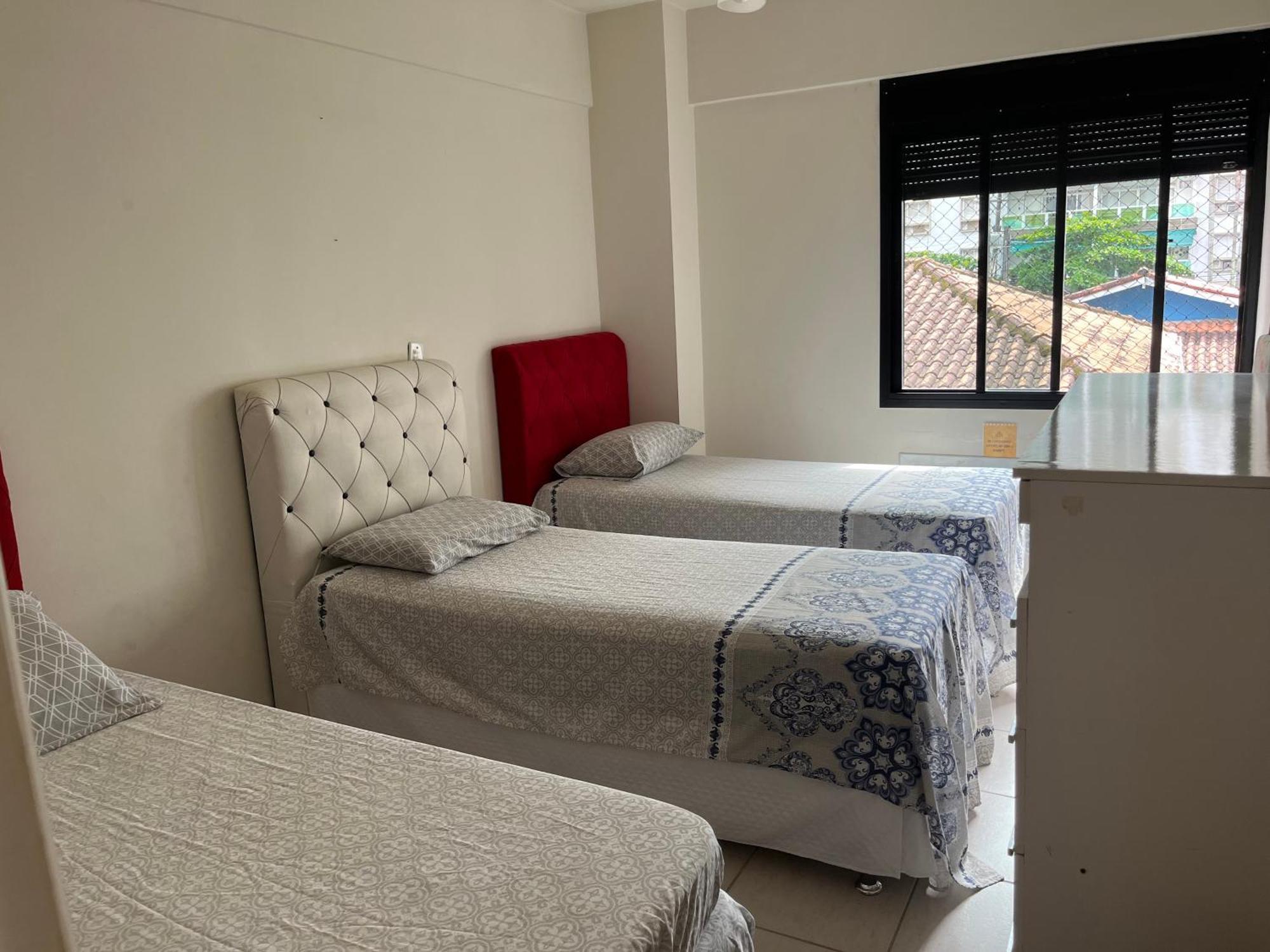 Apartamento Amplo A Menos De 400 Metros Da Praia Localizado Proximo A Praca Da Brunella, Area Nobre Do Guaruja. Eksteriør billede